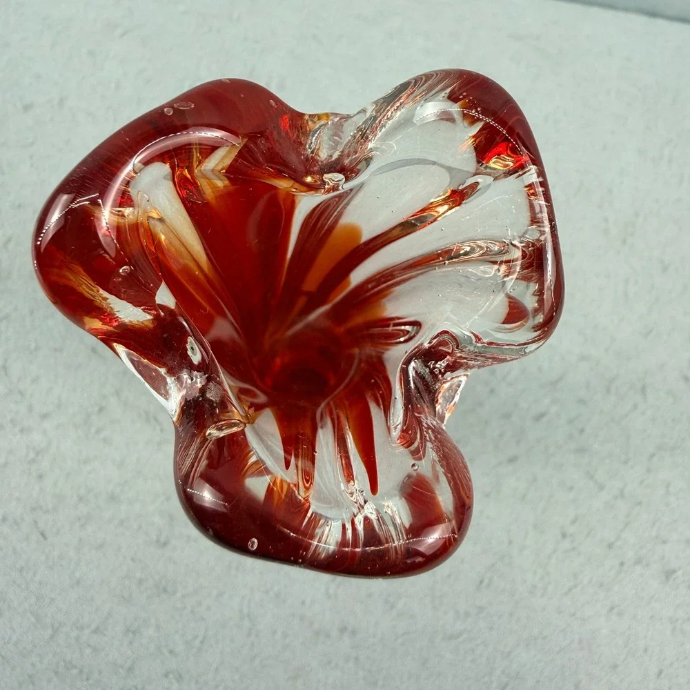 Vtg Murano Amberina Swung Vase 9